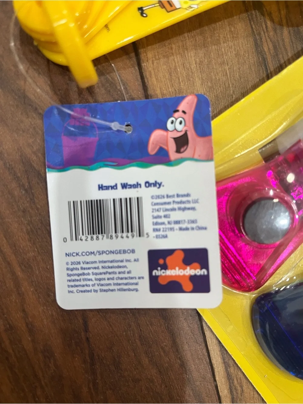 SpongeBob SquarePants Kids Yellow Measuring Spoons & Magnetic Bag Clips Set